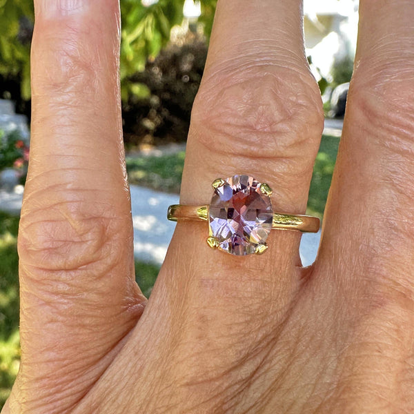 Rose de France Amethyst Solitare Ring in Gold - Boylerpf