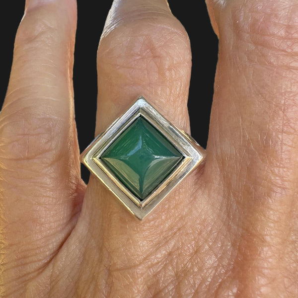 Silver Chrysoprase Sugarloaf Cabochon Signet Ring - Boylerpf