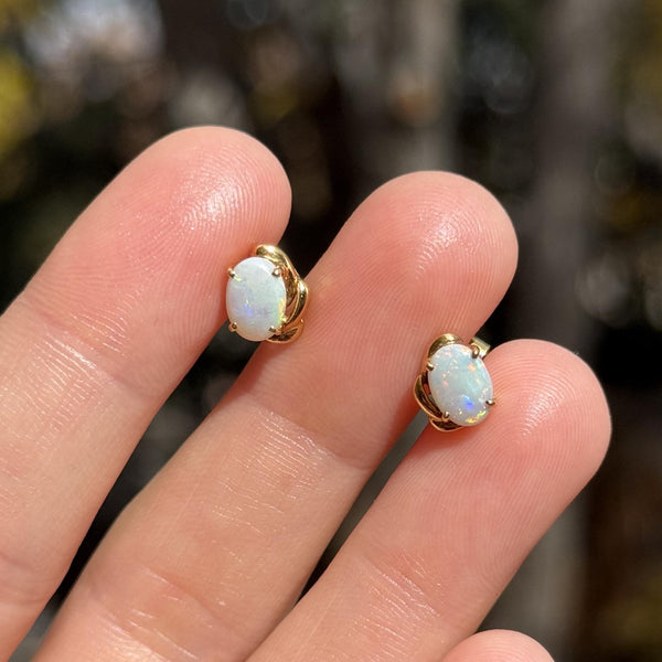 Vintage 18K Gold Opal Stud Earrings - Boylerpf