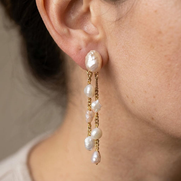 Vintage 14K Gold Natural Pearl Dangle Earrings