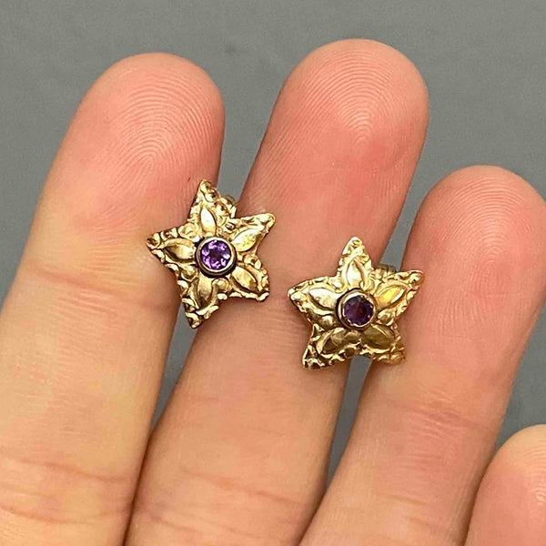 Vintage 14K Gold Star Amethyst Stud Earrings - Boylerpf