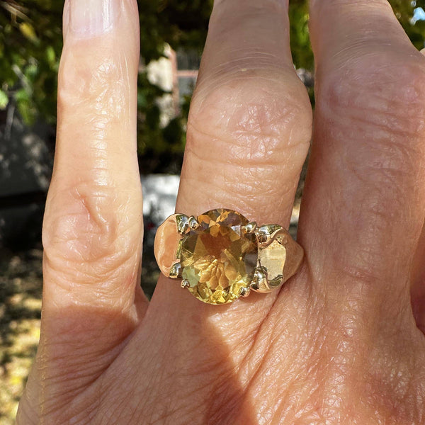 Vintage Flared Shoulder 3.75 ctw Yellow Citrine Ring in 10K Gold - Boylerpf