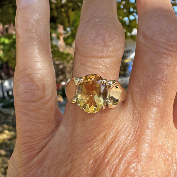 Vintage Flared Shoulder 3.75 ctw Yellow Citrine Ring in 10K Gold - Boylerpf