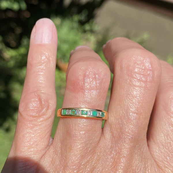 Half Eternity Emerald Diamond Ring Band in Gold - Boylerpf