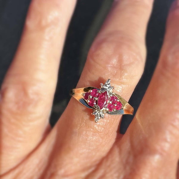 Vintage Diamond and Ruby Marquise Ring in Gold - Boylerpf