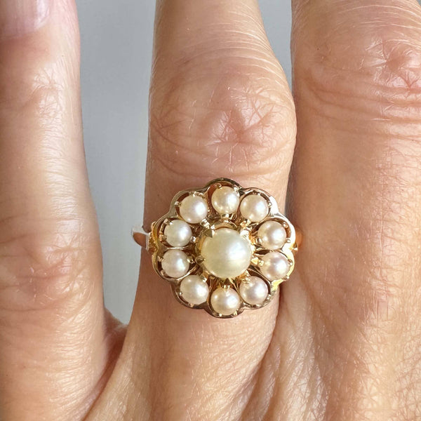 Vintage Gold Scallop Edge Pearl Cluster Ring - Boylerpf