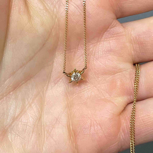 18K Gold Starburst Diamond Solitaire Pendant Necklace - Boylerpf