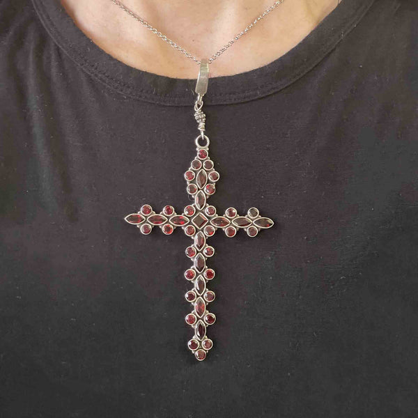 Vintage Large Silver Garnet Gross Pendant Necklace - Boylerpf