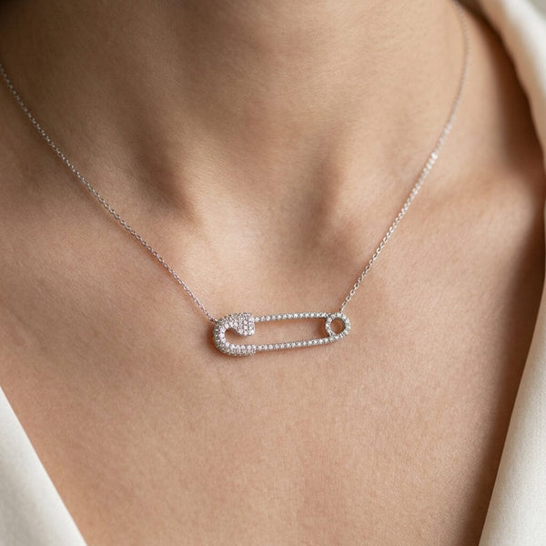 Vintage 18K White Gold Diamond Safety Pin Necklace