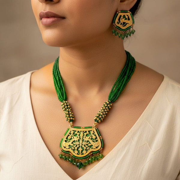 Vintage Thewa 18K Gold Enamel Green Glass Necklace