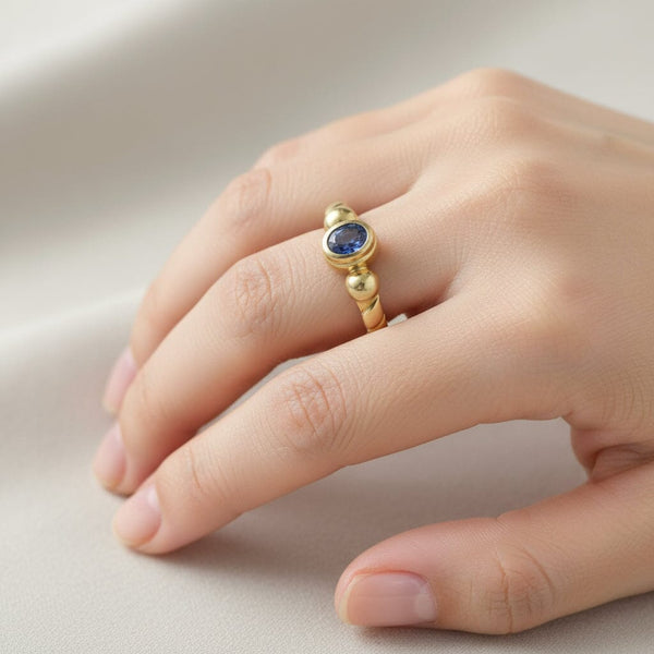 Vintage 18K Gold Natural Sapphire Ring Band - Boylerpf