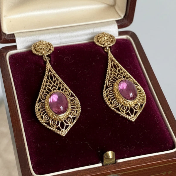 Vintage 14K Gold Amethyst Filigree Dangle Earrings