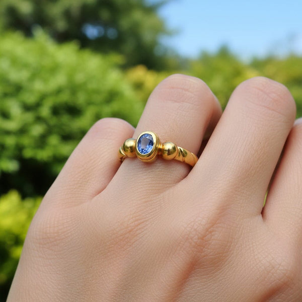 Vintage 18K Gold Natural Sapphire Ring Band - Boylerpf