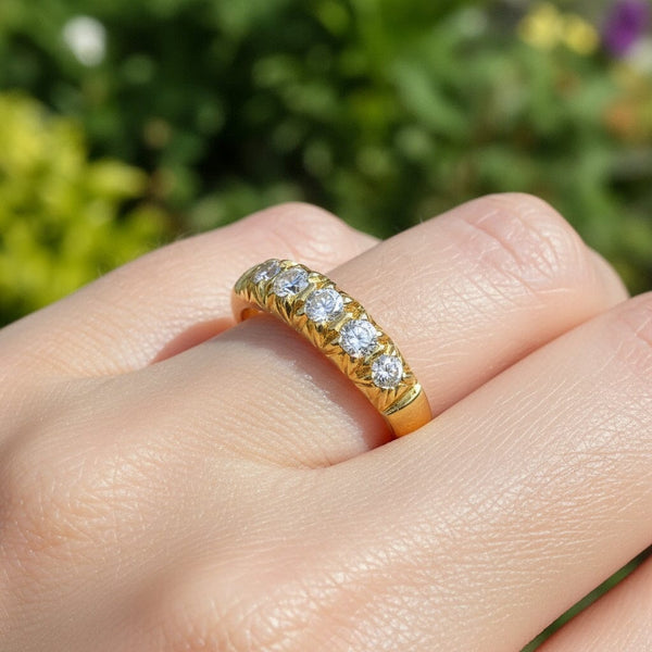 Vintage 18K Gold Seven Stone .50 CTW Diamond Ring Band