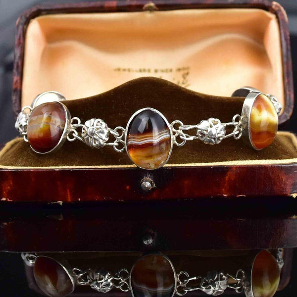Arts and Crafts Silver Floral Banded Agate Bracelet - Boylerpf