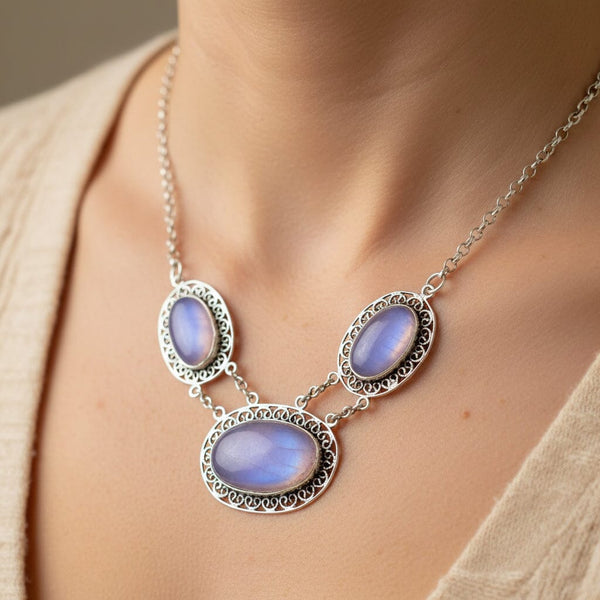 Vintage Silver Cabochon Jelly Opal Necklace