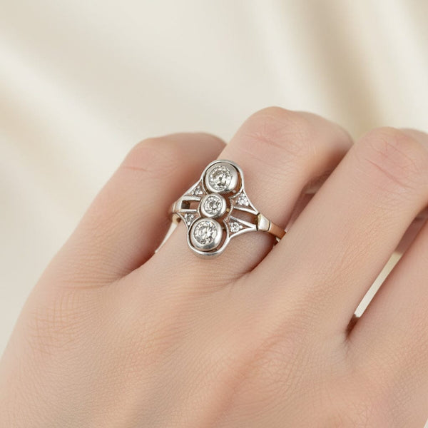 Antique Victorian Georgian Three Stone Mine Cut Diamond Ring