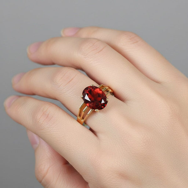 Vintage Oval Solitaire 10K Gold Garnet Ring - Boylerpf