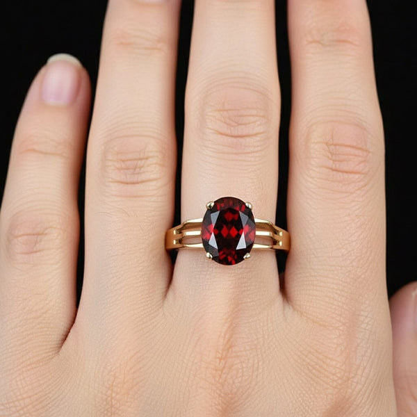 Vintage Oval Solitaire 10K Gold Garnet Ring - Boylerpf
