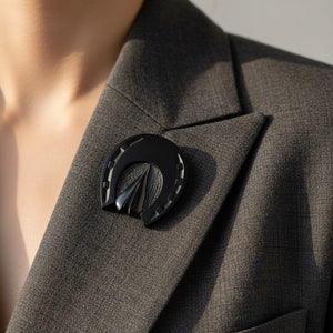 Antique Victorian Carved Whitby Jet HorseShoe Brooch - Boylerpf