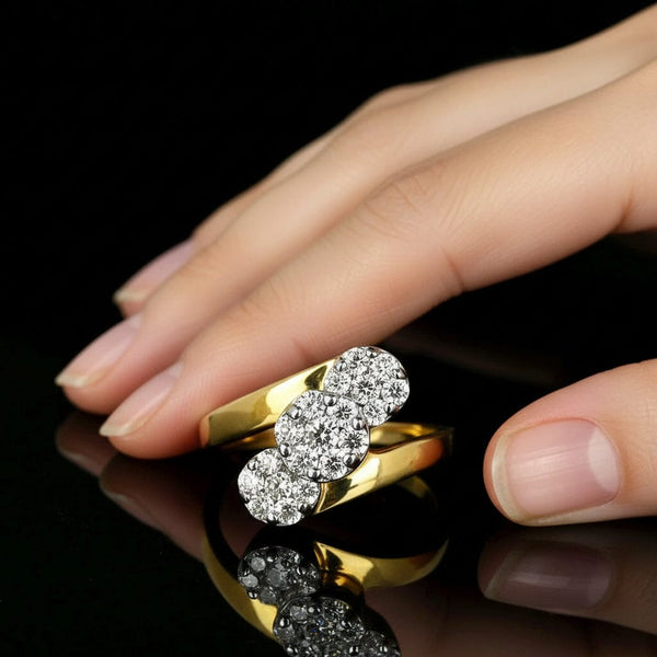 Exceptional 14K Gold 1 CTW Diamond Cluster Ring - Boylerpf