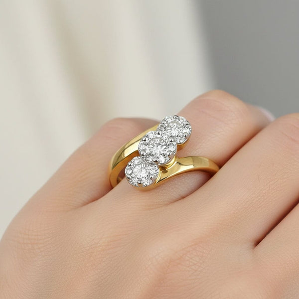 Exceptional 14K Gold 1 CTW Diamond Cluster Ring - Boylerpf