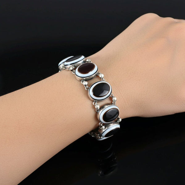 Antique Victorian Silver BullsEye Banded Agate Bracelet