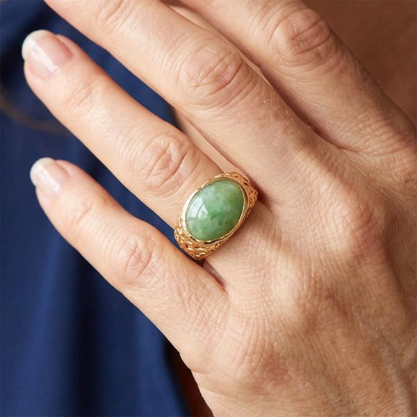Vintage 14K Gold Jadeite Jade Signet Ring