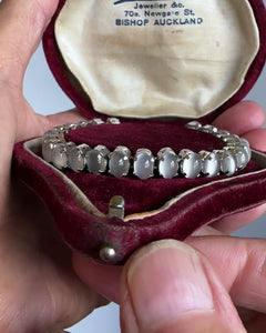 Vintage Moonstone Cabochon Silver Bracelet 19 Carats - Boylerpf