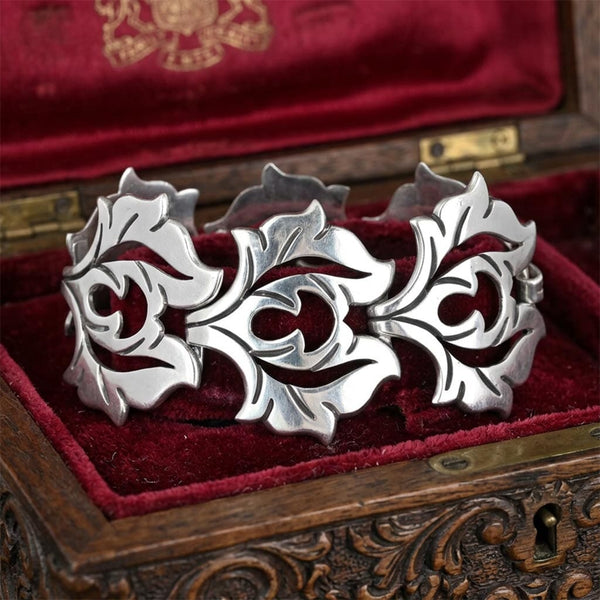 Vintage La Cucaracha Taxco Sterling Silver Floral Bracelet