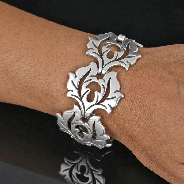 Vintage La Cucaracha Taxco Sterling Silver Floral Bracelet