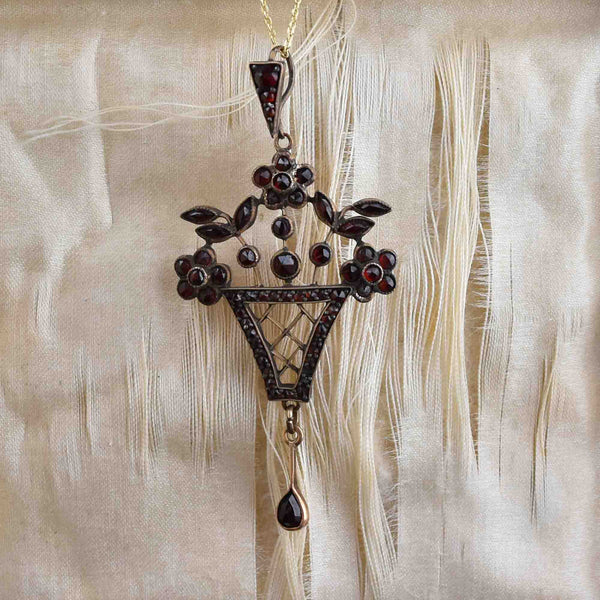 Antique Flower Pot Garnet Pendant Necklace - Boylerpf
