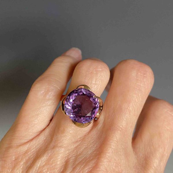 Vintage Color Change Sapphire Ring in 14K Gold - Boylerpf