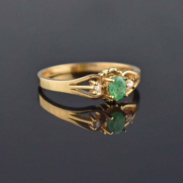 Vintage Oval Emerald Solitaire Diamond 14K Gold Ring - Boylerpf