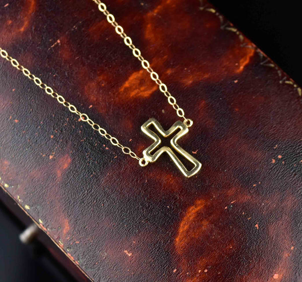 Vintage 10K Gold Cutout Cross Necklace - Boylerpf