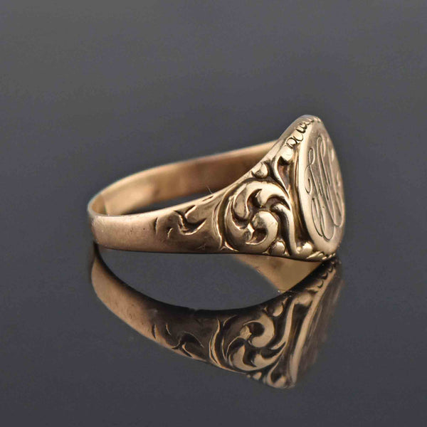 Art Nouveau Engraved Gold Signet Ring, Sz 9 – Boylerpf
