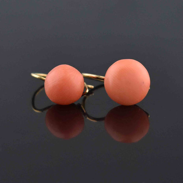 Pair of coral ad low karat gold earrings - Auction Fine Jewels - Cambi Casa  d'Aste