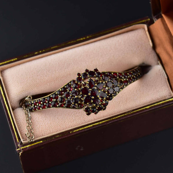 Victorian Bohemian Garnet Bangle Bracelet - Boylerpf