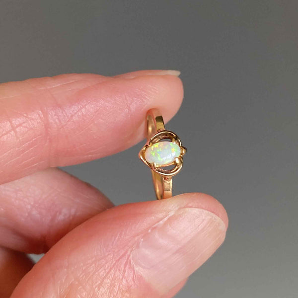 Vintage 14K Gold Opal Cabochon Midi Ring - Boylerpf