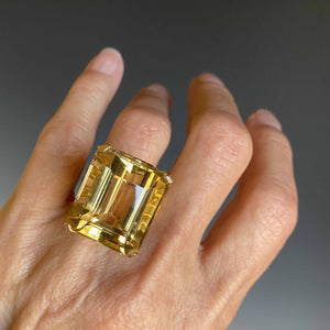 Retro 42 Carat Citrine Cocktail Ring in 14K Gold - Boylerpf