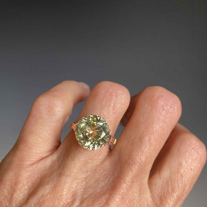 Vintage Rosy Gold Green Spinel Ring - Boylerpf