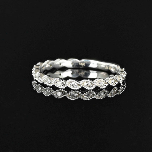 Vintage 14K White Gold Diamond Band Ring - Boylerpf