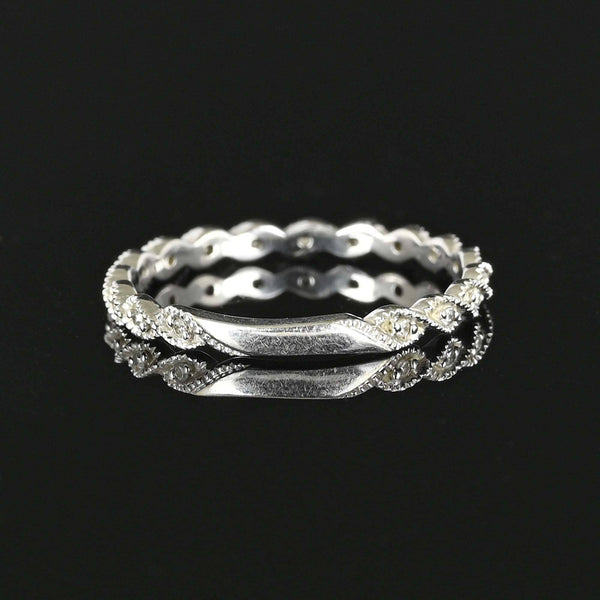 Vintage 14K White Gold Diamond Band Ring - Boylerpf