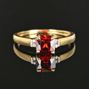 Vintage Diamond Cushion Cut Garnet Ring in Gold - Boylerpf