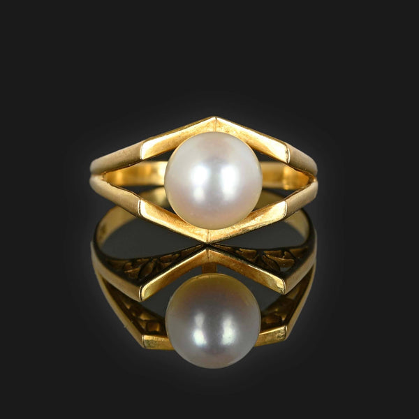 Fleur De Lis Filigree Pearl Ring in 18K Gold - Boylerpf