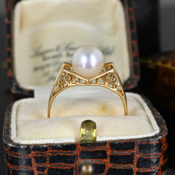 Fleur De Lis Filigree Pearl Ring in 18K Gold - Boylerpf