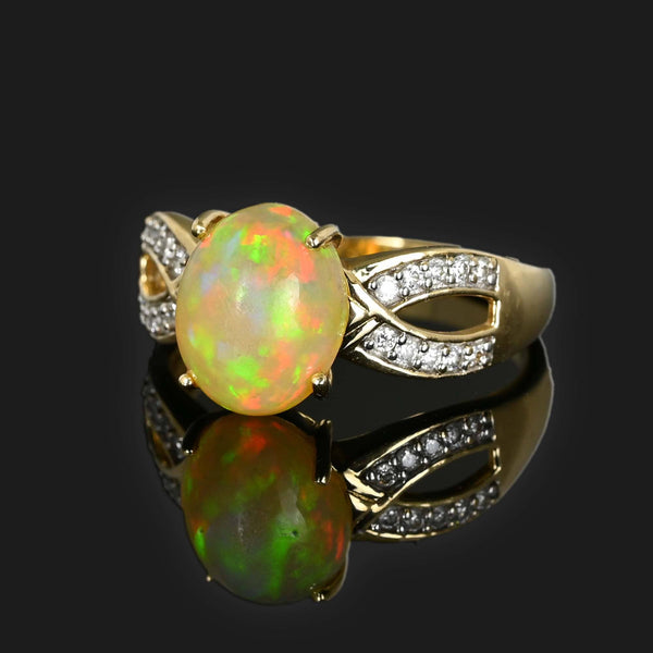 Vintage Diamond Jelly Opal Ring in 14K Gold - Boylerpf