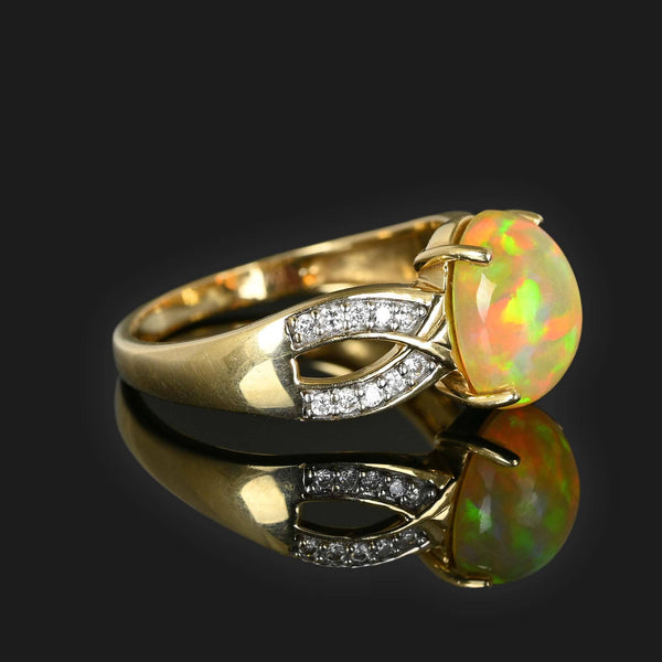 Vintage Diamond Jelly Opal Ring in 14K Gold - Boylerpf