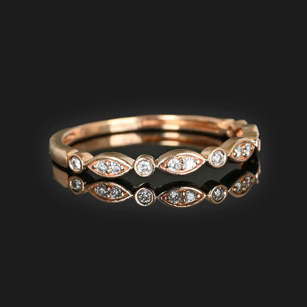 Scallop Edge Rose Gold Diamond Band Ring - Boylerpf