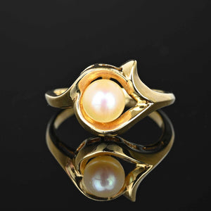 Vintage Pearl Solitaire Ring in 10K Gold - Boylerpf
